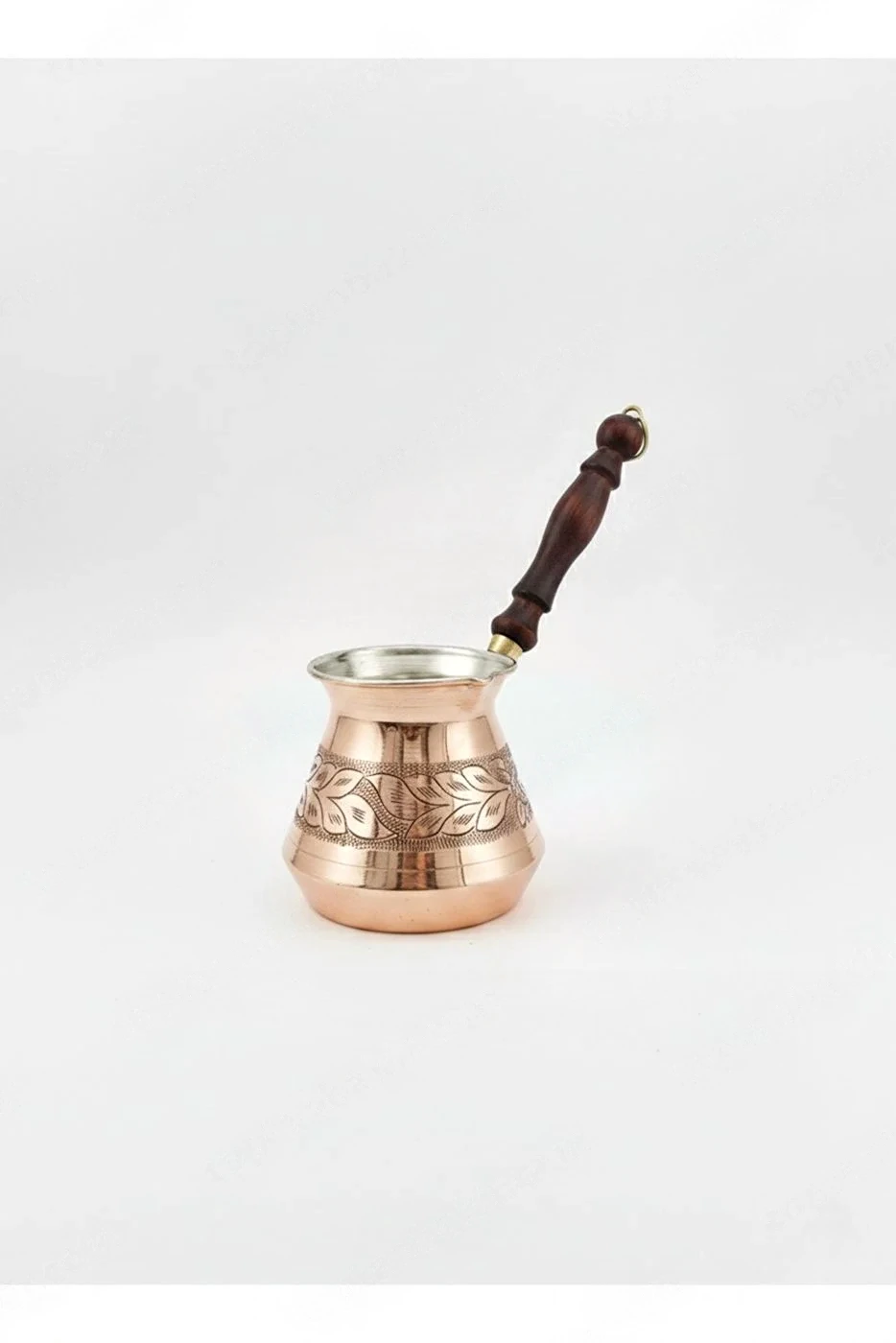 Bakır Oyma İşlemeli Cezve (Ahşap Kulplu 7-8 Kişilik) 1 mm